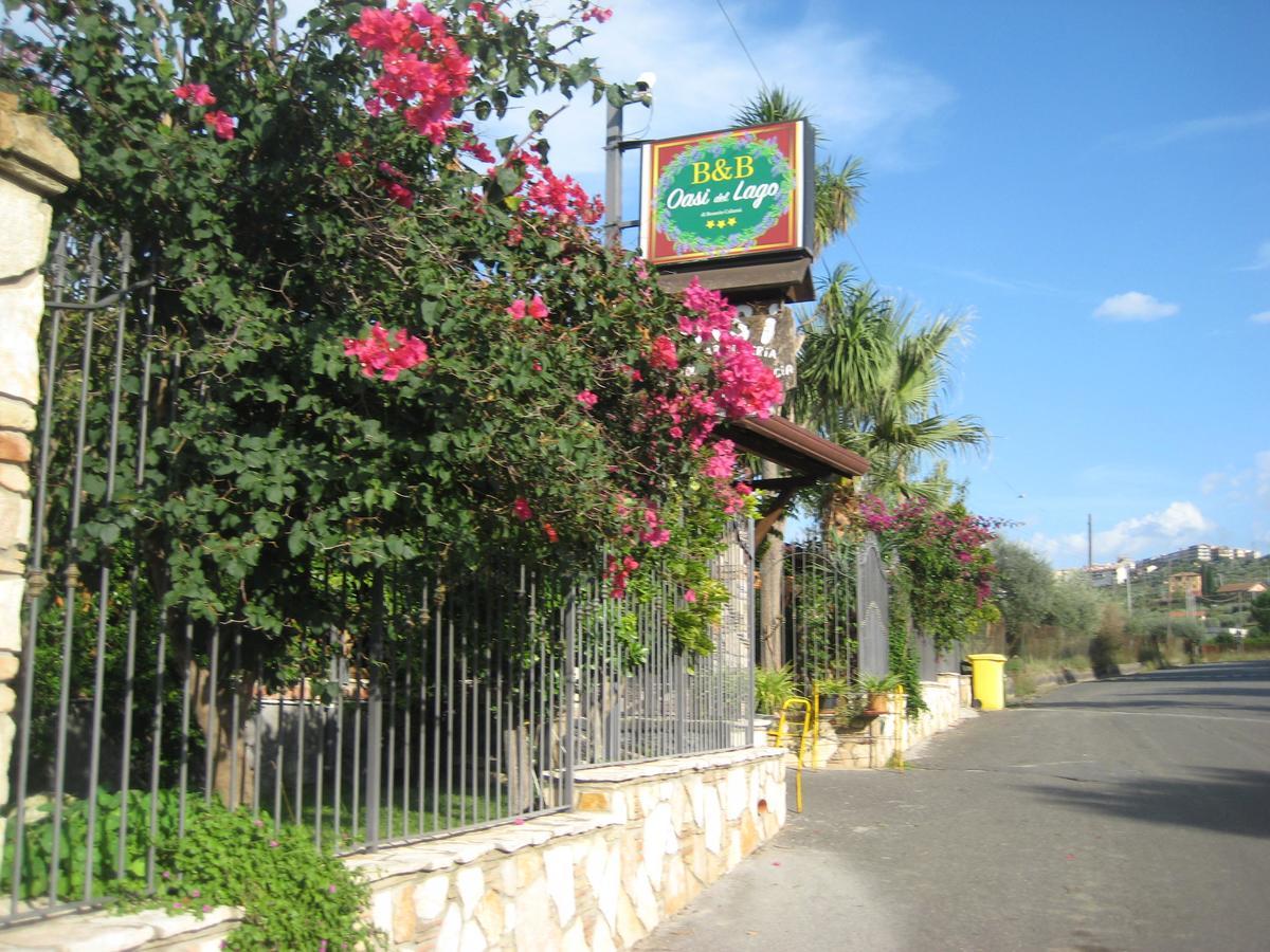 Oasi Del Lago Regalbuto Kültér fotó