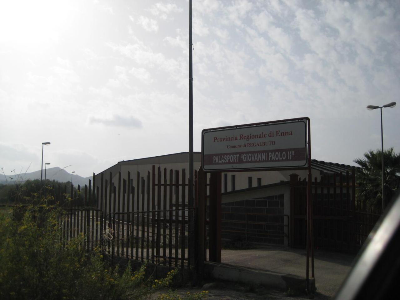 Oasi Del Lago Regalbuto Kültér fotó